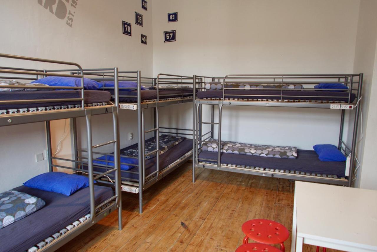 Clown And Bard Hostel *