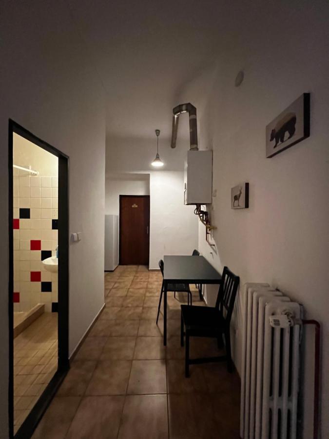 Clown And Bard Hostel Praag