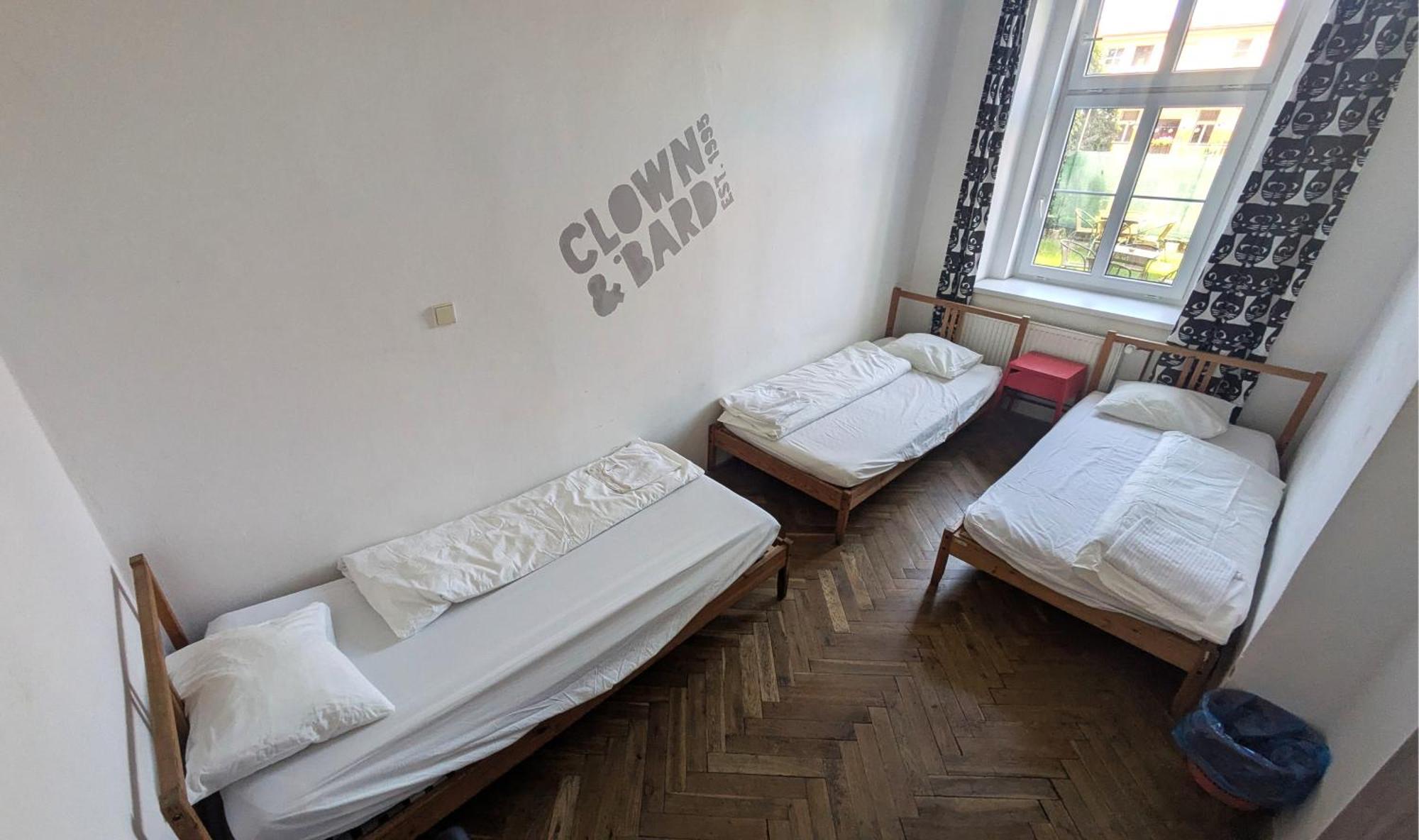 Clown And Bard Hostel Praag